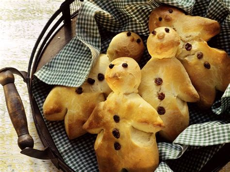 Stutenkerle Weckmänner Rezept EAT SMARTER