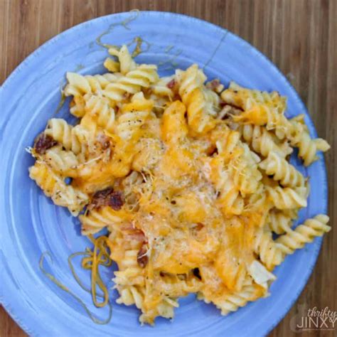 Bacon Macaroni and Cheese Recipe - Thrifty Jinxy