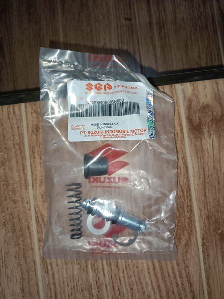 Jual Sil Seal Master Rem Depan Suzuki Spin Skywave Skydrive Hayate Di