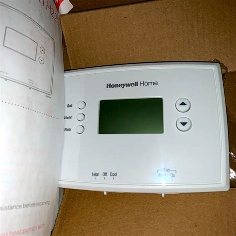 Honeywell Other Honeywell Home Programmable Thermostat Rth230rth22 Series Poshmark