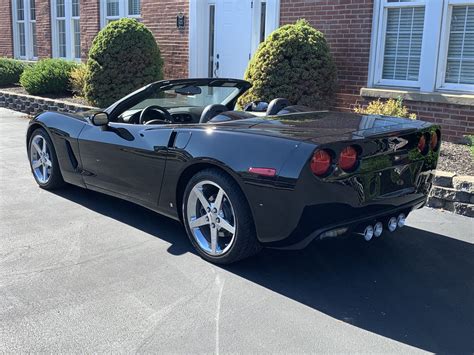 2008 Chevrolet Corvette Convertible at Chicago 2021 as S72.1 - Mecum ...