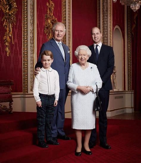 48 photos de la famille royale britannique de 1861 à aujourd hui