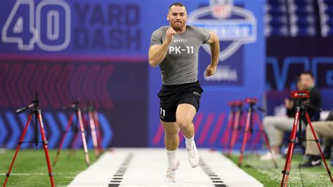 Punter Michael Turk Runs Official 4 83 Second 40 Yard Dash At The 2023