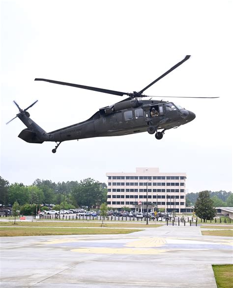 DVIDS - Images - USAJFKSWCS Campus Welcomes First Helicopter Landing ...