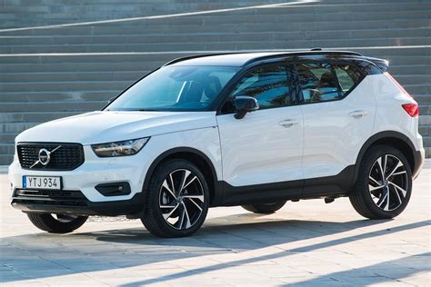 Ofertón del Volvo XC40 por debajo de los 25 000 euros Autocasión