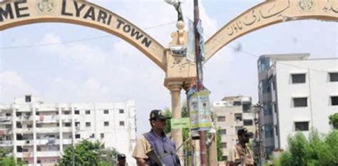 Two 'Lyari Gangsters' arrested in Karachi