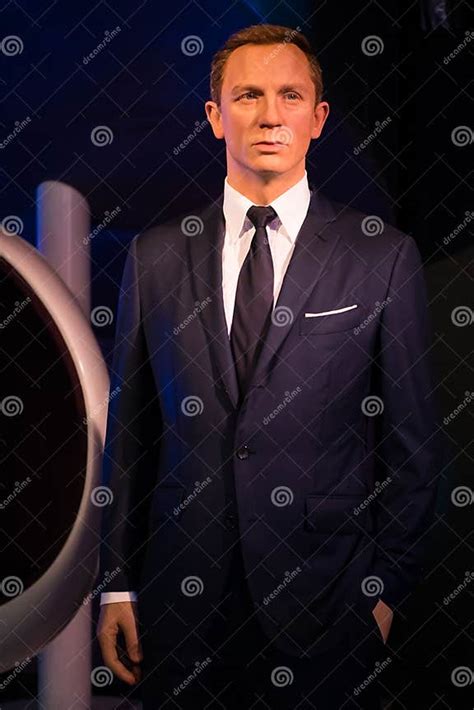 Daniel Craig Wax Figure Display At Madame Tussauds Museumsiam