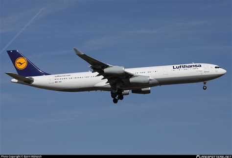 D AIGI Lufthansa Airbus A340 311 Photo by Björn Wylezich ID 247245