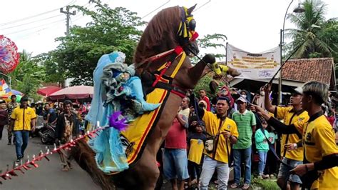 Arak Arakan Desa Pucangagung Oktober Khotmil Quran Bayan