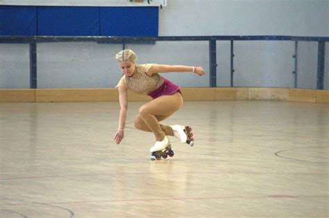 La Patinadora Inara Mendoza Compite En El Campeonato De Espa A De