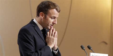 Pourquoi Emmanuel Macron A T Il Choisi Le Novembre Pour S Exprimer