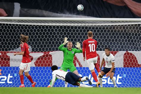 Spiltip Danmark går i kødet på England på Wembley