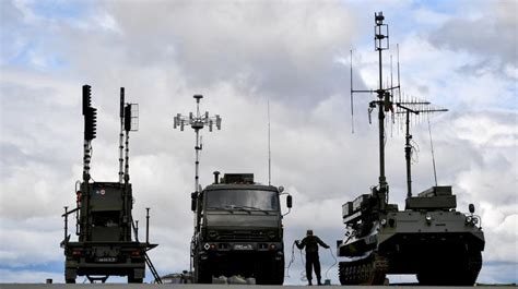 Propagandists invent cover-up for Russian army electronic warfare ...