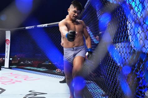 Foto Menang Di Road To Ufc Jeka Saragih Ingin Bertemu Presiden Jokowi