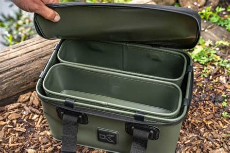 Geanta Korum Eva Tackle Bait Station