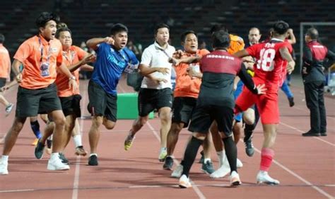 Baku Hantam Dengan Indonesia Di Final SEA Games Asosiasi Sepak Bola