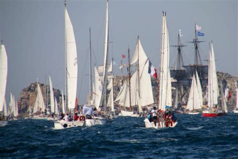 On Vous Embarque Pour Vivre La Grande Parade De Brest 2016