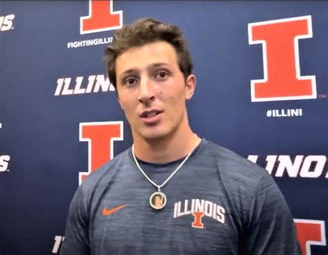 Watch: Illinois quarterback Tommy DeVito - OrangeandBlueNews: Illinois ...