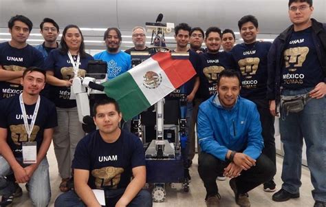 Justina Y Takeshi Los Robots De La Unam Que Lograron El Segundo