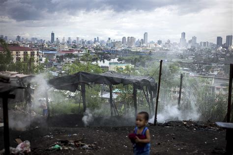 Manila-slums 2013/18 – Lorenzo Moscia