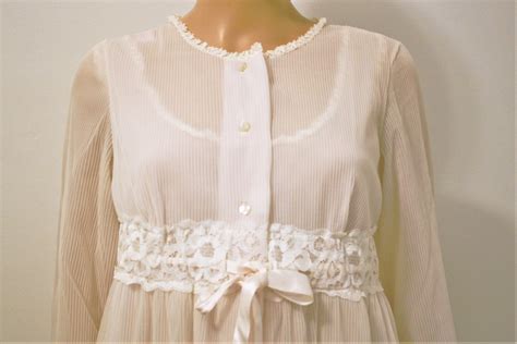 MINT LINGERIE Double Chiffon Nightgown Robe Bust 34 Quality Pleated