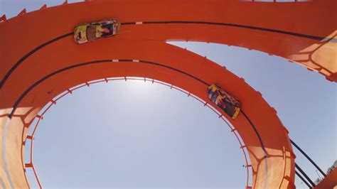 Watch This Hot Wheels Loop De Loop Recreated In Real Life The Verge