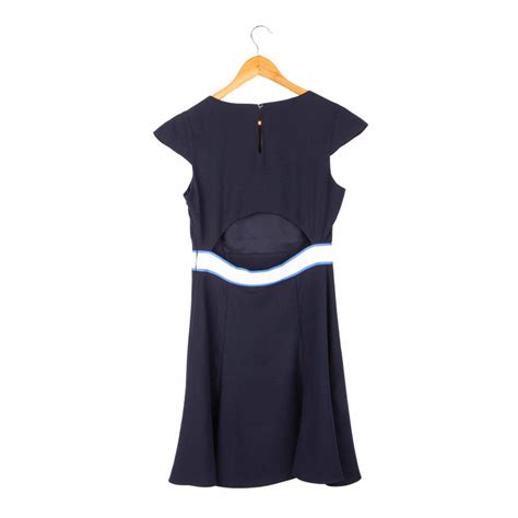 Robe évasée Col V Découpe Dos Femme Tommy Hilfiger à Prix Dégriffé