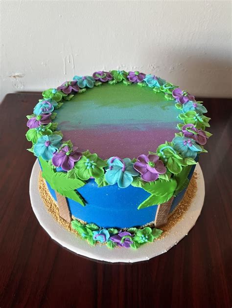 Cool Toned Summertime Luau Cake Adrienne Co Bakery Luau Cakes