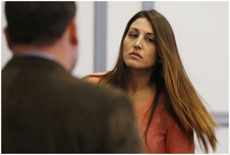 Cette prof s est fait prendre alors qu elle envoyait des snaps très hot à ses élèves