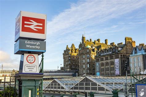 Edinburgh Waverley Train Station - Forever Edinburgh