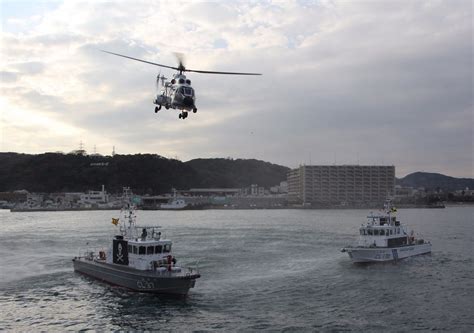 テロ対策3原則を徹底 水際守る海保などが訓練 社会 カナロコ By 神奈川新聞