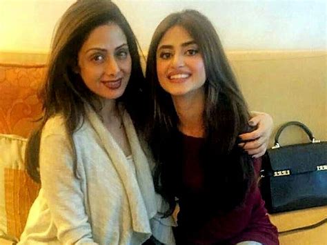 Co Star Pakistani Actress Sajal Ali Sajal Aly Hd Wallpaper Pxfuel 8775