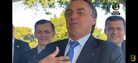 Bolsonaro Diz S Entregar Faixa Altera Es E Voto Impresso