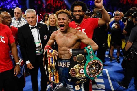 Boxe Imp Rial Devin Haney Bat Lomachenko Et Conserve Ses Titres Wba