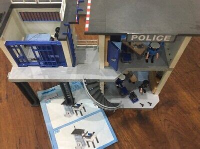 Playmobil City Action Police Station With Alarm System Ebay