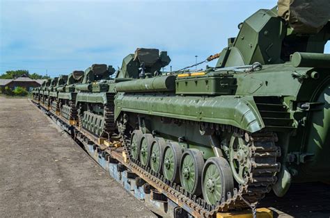 Модернизированные БРМ-1К идут в войска