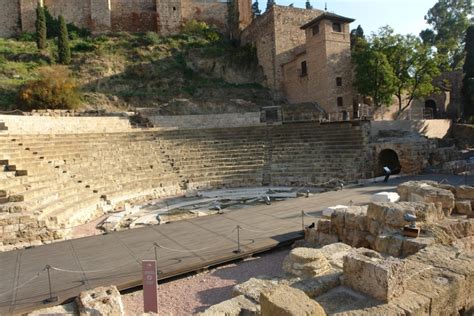 Teatr Rzymski W Maladze Zwiedzanie Teatro Romano De Malaga