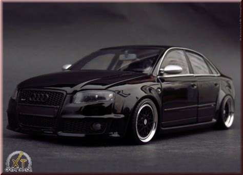 Modellino In Miniatura Audi RS4 1 18 Minichamps Nero Jantes BBS 18