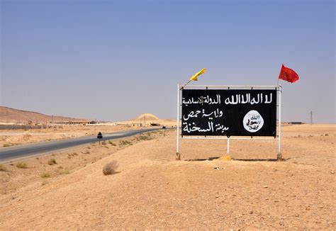 ISIS Faces Another Defeat, This Time In The Syrian Desert - Newsweek