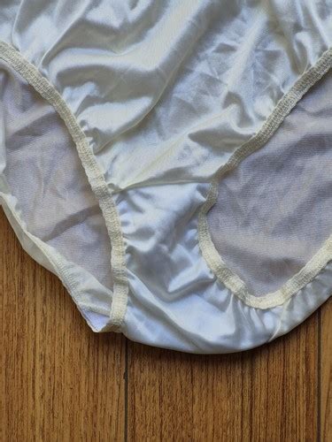 Vintage Hanes Her Way Yellow Nylon Lace Silky High Cut Brief Bikini Panties Ebay