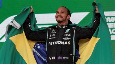 Lewis Hamilton Recebe O Título De Cidadão Honorário Do Brasil Estou