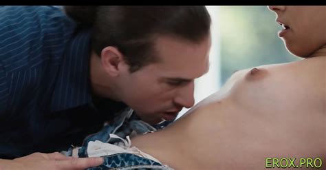 Nude Blonde Zoe Clark Fucks On Camera