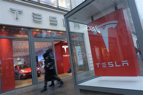 Tesla Faces Delay in Germany, Deals With Chinese Regulators | Entrepreneur