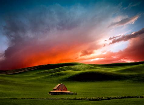 Picturesque Ancient Dunes in Palouse Region, USA - Places To See In Your Lifetime