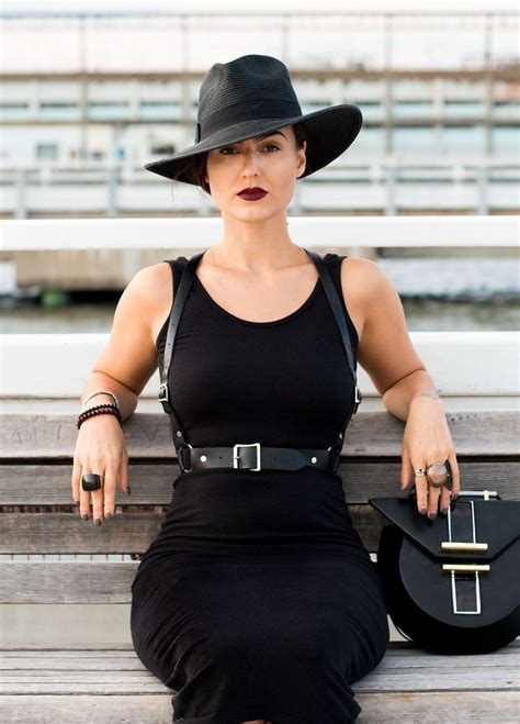 Женские портупеи - 100 фото с чем и как носить | Harness fashion ...