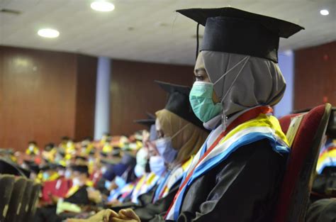 Wisudawan Periode Ii Tahap Unhas Wajib Vaksin Identitas Unhas