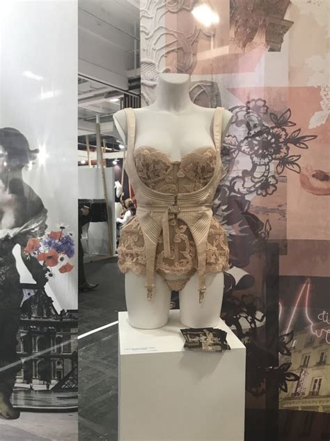 Salon de la Lingerie París mi primera visita Viviendo Lencería