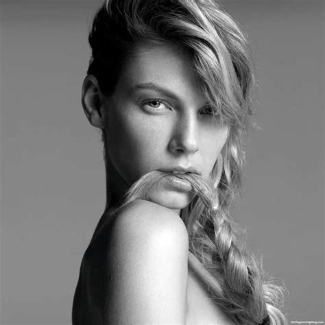 Angela Lindvall Angelalindvall Nude Leaks Photo 48 Thefappening