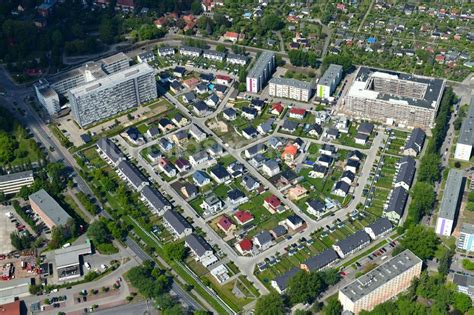 Berlin Aus Der Vogelperspektive Wohngebiet Einer Einfamilienhaus