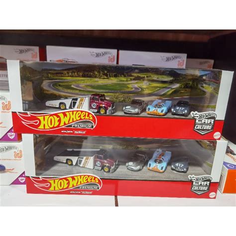 Hot Wheels Premium Collector Diorama Set Iconic Racers Shopee Malaysia